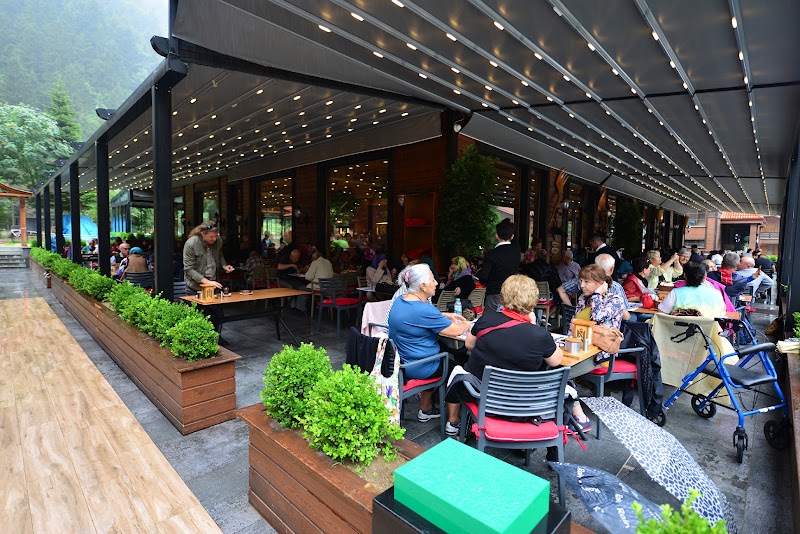 Inanlar Hotel - Inanlar Hotel, Uzungöl, Fatih Cd. No:36, 61960 Çaykara/Trabzon, Türkiye