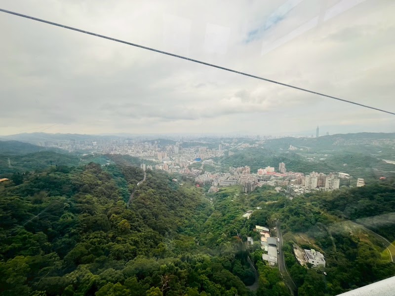 Maokong Gondola Service Center - Maokong Gondola Service Center, No. 28號, Section 2, Xinguang Rd, Wanxing Village, Wenshan District, Taipei City, Taiwan 116