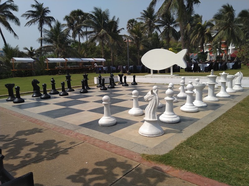 Visakhapatnam Lighthouse - Visakhapatnam Lighthouse, P8CQ+75G, Jalari Peta, Visakhapatnam, Andhra Pradesh 530017, India