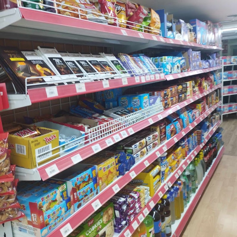 KING SUPERMARKET - KING SUPERMARKET, Carrer de la Princesa, 40, Ciutat Vella, 08003 Barcelona, Spain