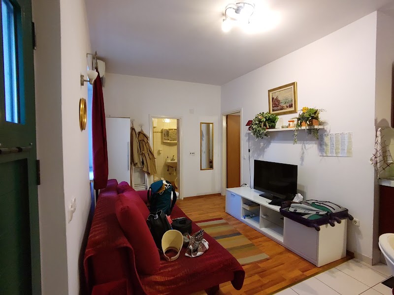 Apartments Leo