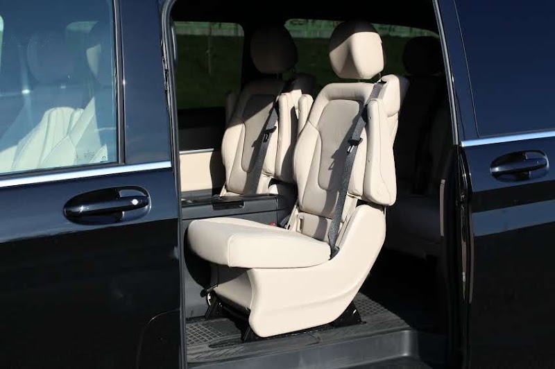 Tiber Limo - Limousine Service Italy - Tiber Limo - Limousine Service Italy, Largo Nino Franchellucci, 61, 00155 Roma RM, Italy
