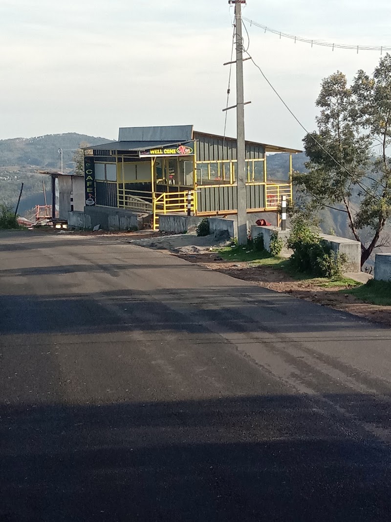 Cafe with Beautiful view - Cafe with Beautiful view MDR117, Rd, Kookal, Poombarai, Tamil Nadu 624103, India