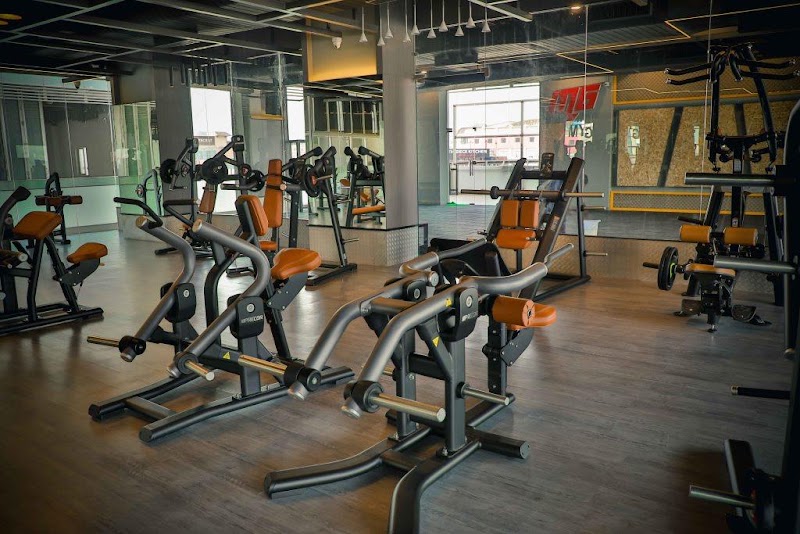 MG Gym - MG Gym 2nd floor, Element One Mall, Sector 49, Gurugram, Haryana 122018, India