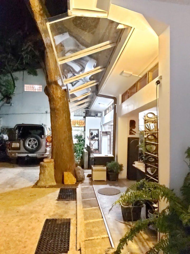 GEMLANKA ART GALLERY - Karandana Gems & Tours Pvt Ltd - GEMLANKA ART GALLERY - Karandana Gems & Tours Pvt Ltd 35, 1 Elibank Rd, Colombo 00500, Sri Lanka