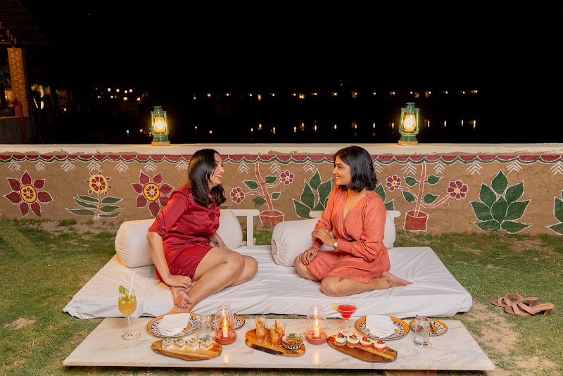 Shikarbadi Hotel - Shikarbadi Hotel, Goverdhan Vilas, Sector 14, Hiran Magri, Udaipur, Gordhan Vilas Rural, Rajasthan 313001, India