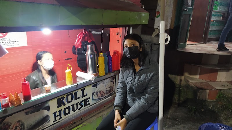 Roll house - Roll house Daragaon Taxi stop, near R K Marbles, M.P.Golai, Tadong, Gangtok, Sikkim 737102, India