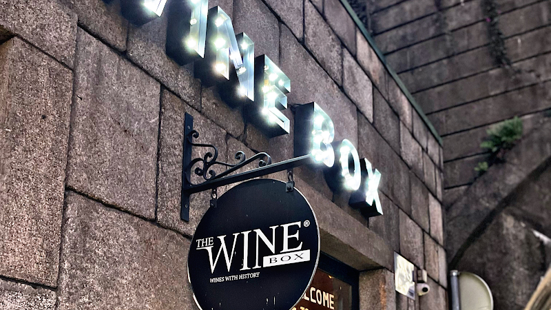 The Wine Box - The Wine Box R. dos Mercadores 72 74, 4050-374 Porto, Portugal