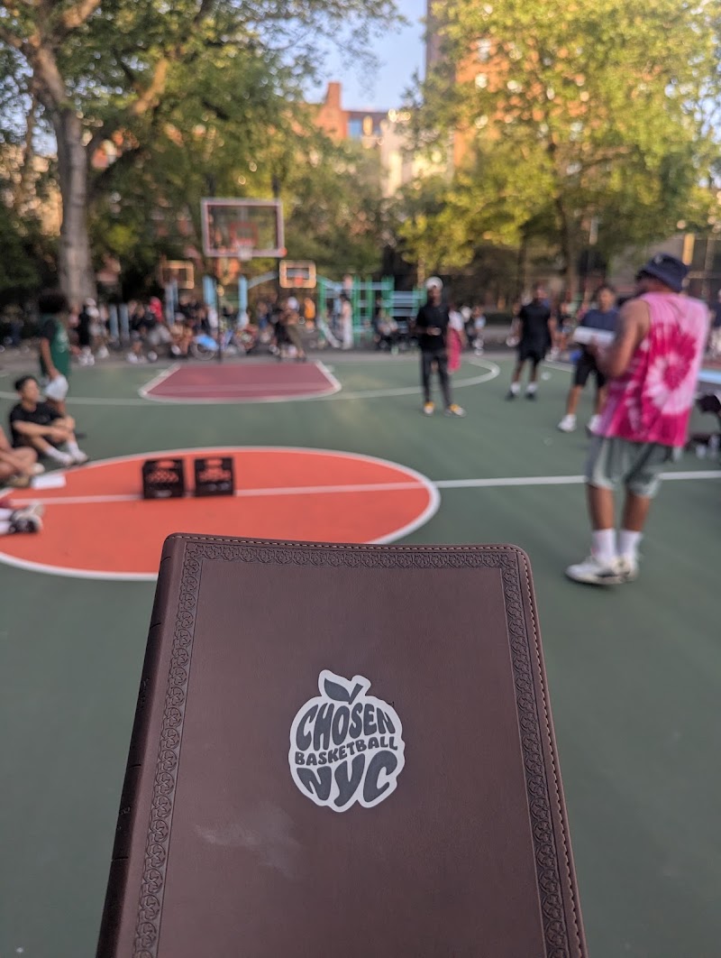 Tompkins Square Park Basketball Courts - Tompkins Square Park Basketball Courts 335 E 10th St, New York, NY 10009, USA
