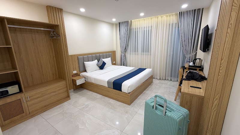 Luxury Suite Hotel & Spa - Luxury Suite Hotel & Spa 108 Lý Tự Trọng, P, Bến Thành, Hồ Chí Minh 70000, Vietnam