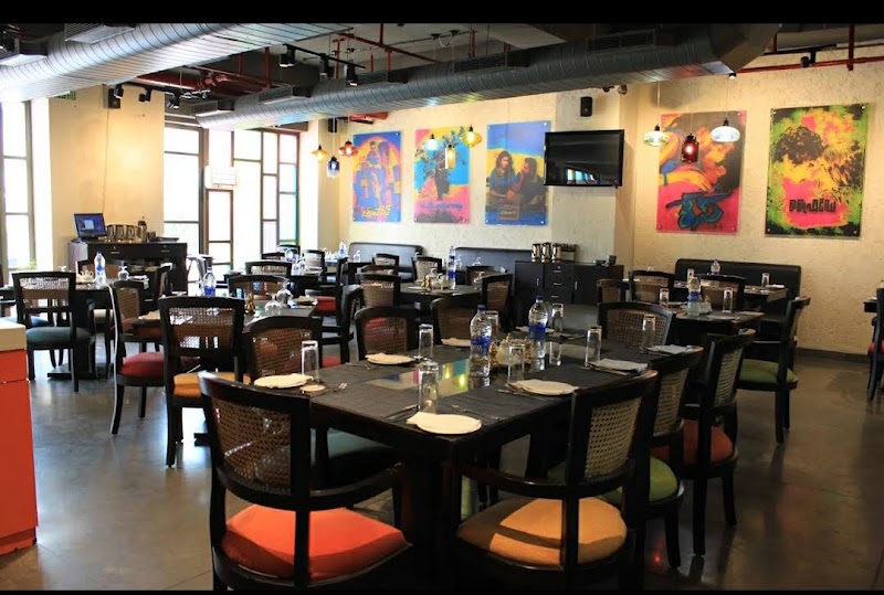 Punjab Grill DLF Cyber Hub - Punjab Grill DLF Cyber Hub Shop 19, Ground, Cyber City, DLF Tower 10th Rd, DLF Cyber City, DLF Phase 2, Sector 24, Gurugram, Haryana 122002, India