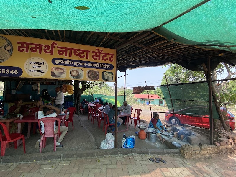 Mudekar Mavashi Zunaka Bhakari - Mudekar Mavashi Zunaka Bhakari R465+2G4, Panhala Fort, Panhala, Maharashtra 416201, India