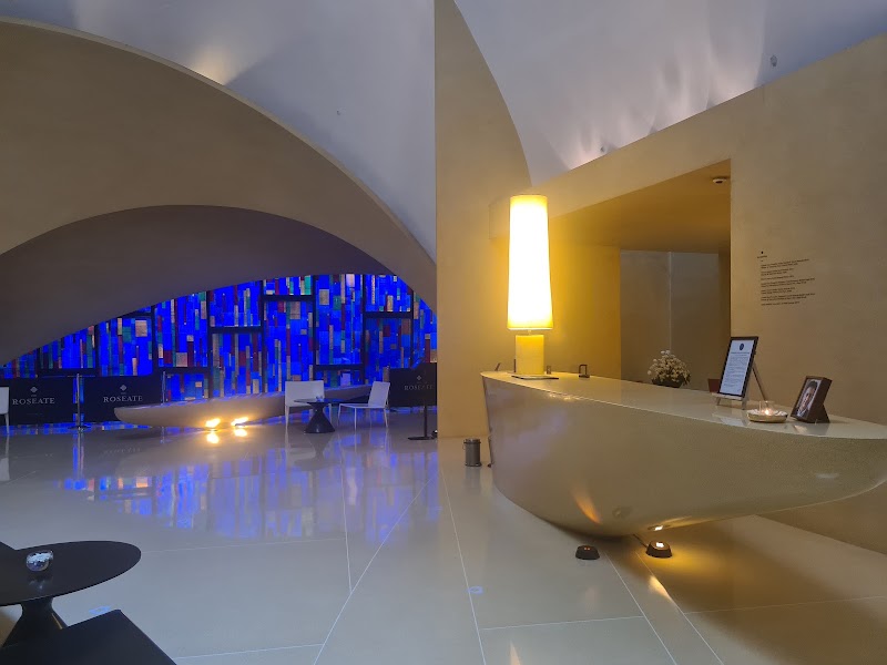 IAH Bar - IAH Bar near IGI Airport, IAH BAR, NH-8, D Block, Samalka, New Delhi, Delhi 110097, India
