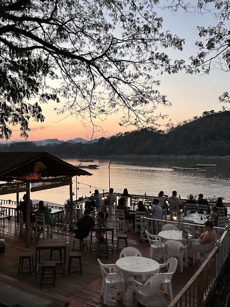 360 sunset - 360 sunset, Fountain - City Center, Luang Prabang 06000, Laos