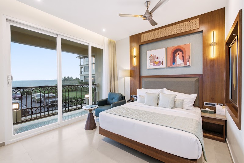 Amaari Beach Resort - Amaari Beach Resort, Sunset Point, Kovalam Rd, Kovalam, Tamil Nadu 629702, India