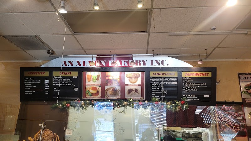 An Xuyên Bakery - An Xuyên Bakery, 5345 SE Foster Rd, Portland, OR 97206, USA