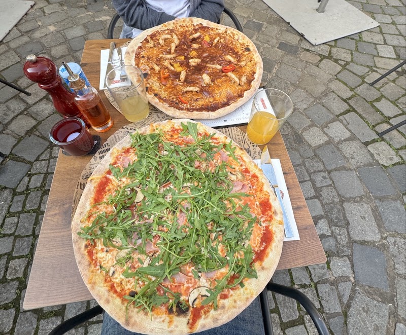 L'osteria - L'osteria, Hans-Sachs-Platz 14, 90403 Nürnberg, Germany