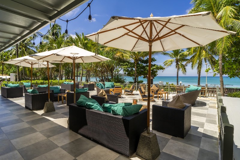Restaurant by the sea