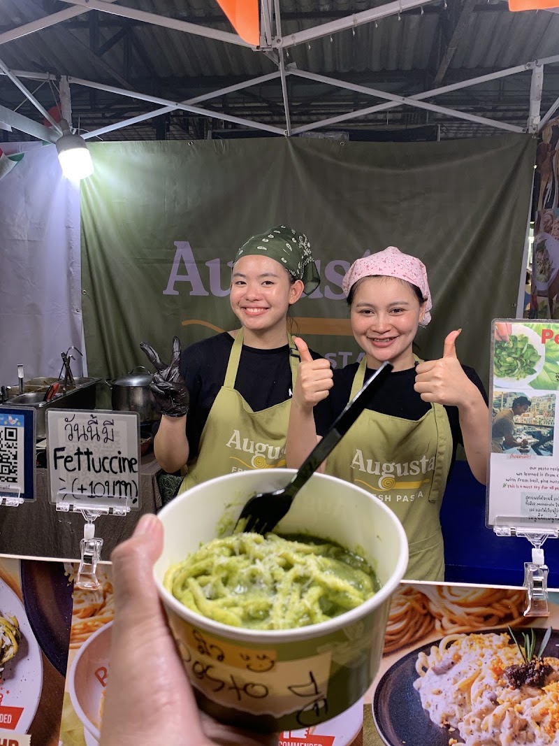 Augusta Fresh Pasta พาสต้าโรมันเส้นสด - Augusta Fresh Pasta พาสต้าโรมันเส้นสด, ตลาดนัดรถไฟ, Thanon Srinagarindra, Khwaeng Nong Bon, Khet Prawet, Krung Thep Maha Nakhon 10250, Thailand