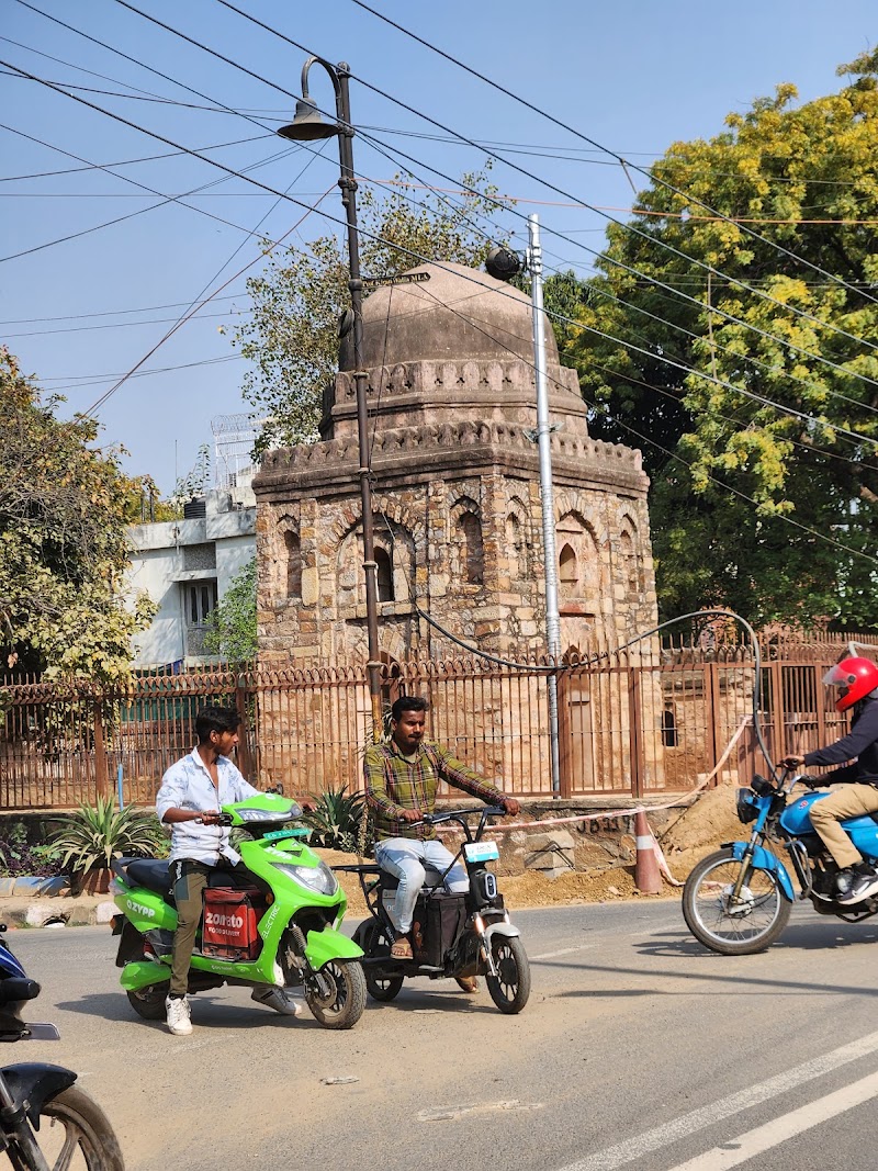 Chhoti Gumti - Chhoti Gumti K, 40, Block K, Green Park, New Delhi, Delhi 110016, India
