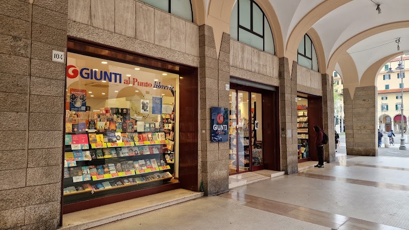 Giunti al Punto Librerie - Giunti al Punto Librerie, Via Grande, 102, 57100 Livorno LI, Italy
