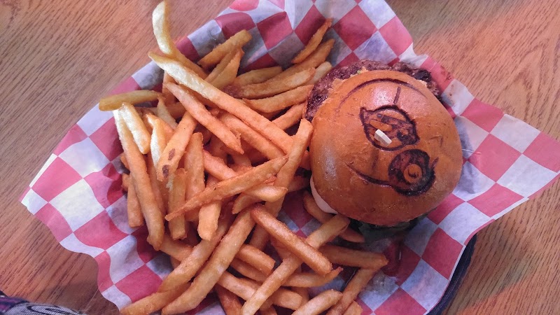 Beckett's Burger Bar - Beckett's Burger Bar 163 S Main St, Bowling Green, OH 43402, USA