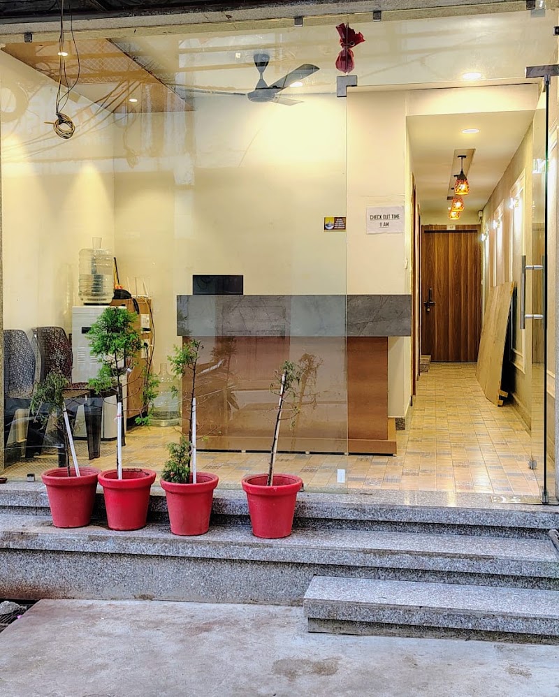 MEGHDOOT INN - MEGHDOOT INN Gandhi chowk, Front, Subhash Marg, off Sai Medical, Pachmarhi, Pachmarhi Cantt, Madhya Pradesh 461881, India
