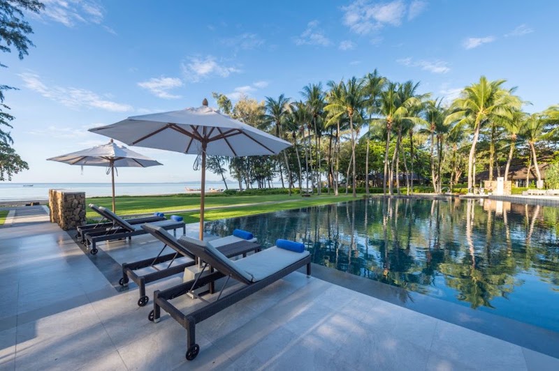 Dusit Thani Krabi Beach Resort - Dusit Thani Krabi Beach Resort 155 Tambon Nong Thale, Amphoe Mueang Krabi, Chang Wat Krabi 81180, Thailand
