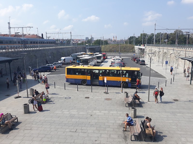 Parkoviště - Plzeň hlavní nádraží - Parkoviště - Plzeň hlavní nádraží, 326 00 Pilsen 2, Czechia
