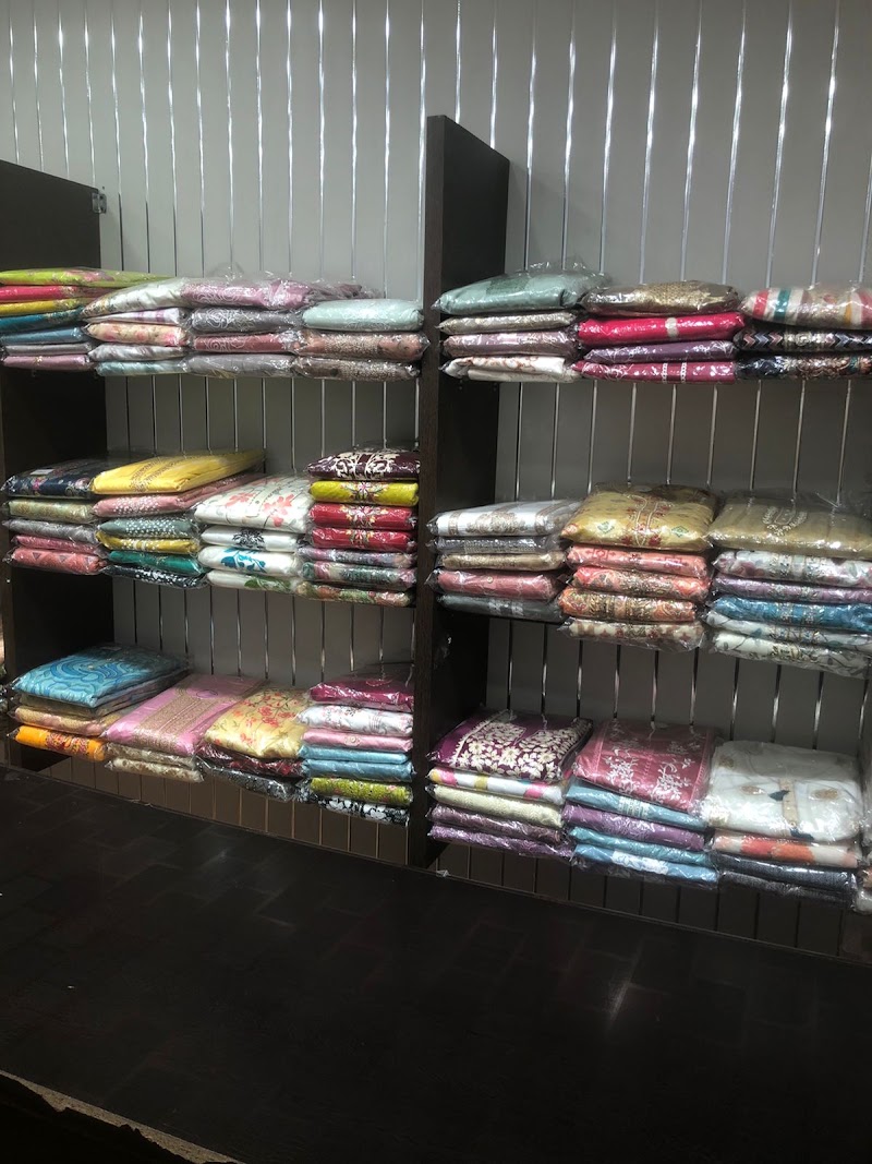 BARQAT : Reasonable Ladies Ethnic Wear - BARQAT : Reasonable Ladies Ethnic Wear Address: UGF 12, SUSHANT, Vyapar Kendra Rd, Block C, Sushant Lok Phase I, Sector 43, Gurugram, Haryana 122009, India