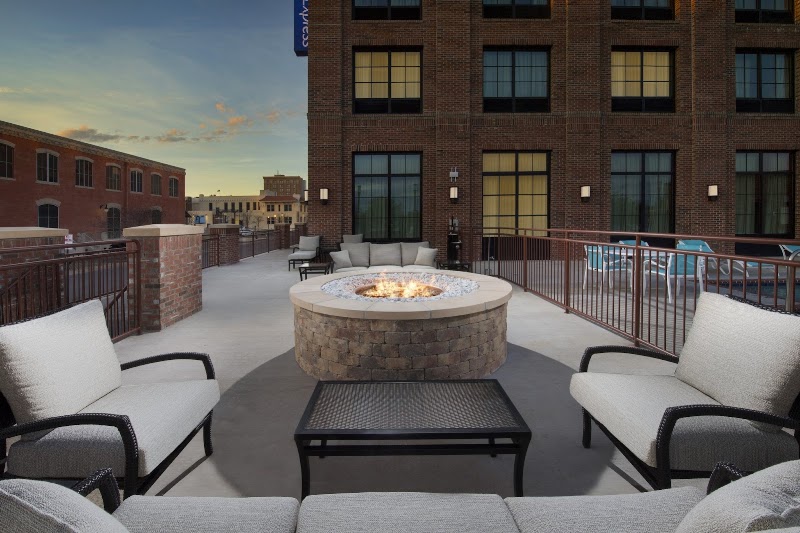 Holiday Inn Express Pensacola Downtown by IHG - Holiday Inn Express Pensacola Downtown by IHG 101 E Main St, Pensacola, FL 32502, USA