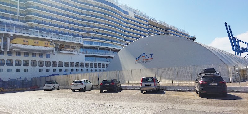 Roma Terminal Container S.p.A. - Roma Terminal Container S.p.A., Palazzina Uffici Banchina, 25, 00053 Civitavecchia RM, Italy