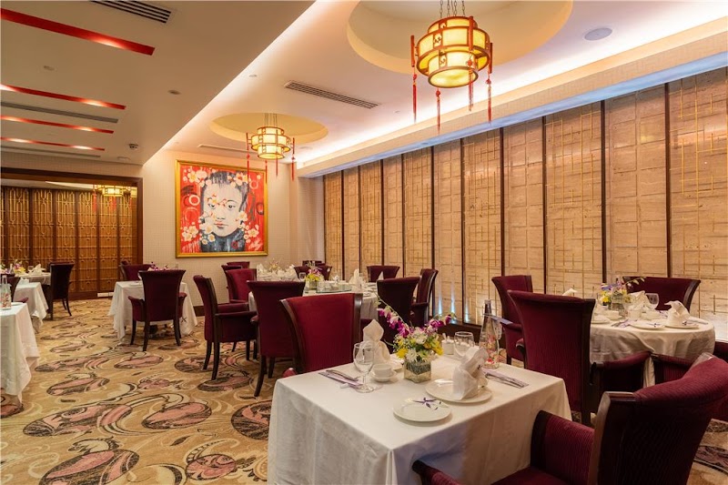Radisson Blu Hotel, Nagpur - Radisson Blu Hotel, Nagpur 7, Wardha Rd, Chatrapati Nagar, Nagpur, Maharashtra 440015, India