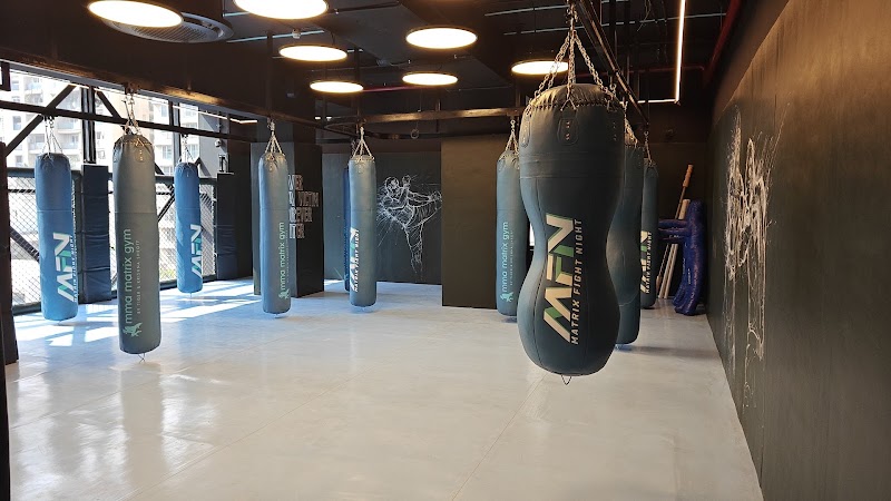 MMA Matrix Gym - MMA & Fitness Centre - MMA Matrix Gym - MMA & Fitness Centre, 3rd Floor, Plot, Linking Rd, above Food Square, Santacruz (West), Mumbai, Maharashtra 400054, India