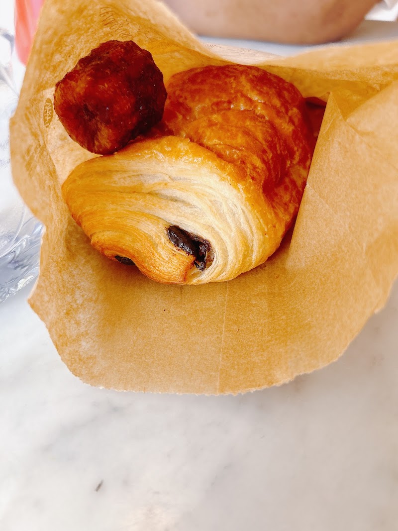 Boulangerie LIBERTÉ - Boulangerie LIBERTÉ 40 Rue Saint-André des Arts, 75006 Paris, France