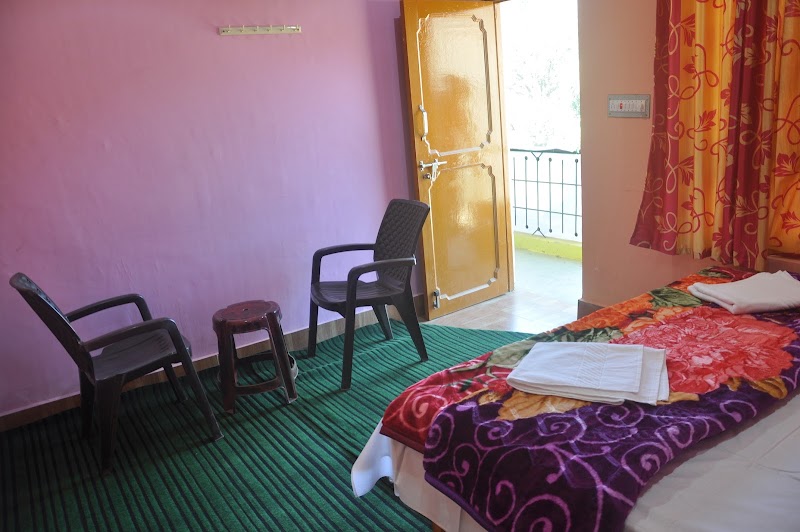 Sankri Surya Retreat - Sankri Surya Retreat, Mori-Sankari Rd, Saur, Sidri, Uttarakhand 249128, India