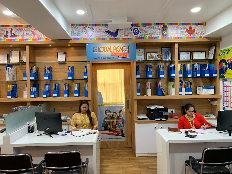 Global Reach Raipur - Global Reach Raipur, Office 513, Magneto Mall, Great Eastern Rd, Jivan Vihar, Labhandih, Raipur, Chhattisgarh 492001, India