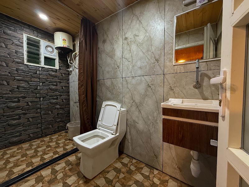 The Clover resorts - The Clover resorts 2, No.67Manjakuttai, No.14, to, Anthoniyar Nagar Road, Shevaroys Hills, Manjakuttai, Yercaud, Tamil Nadu 636602, India