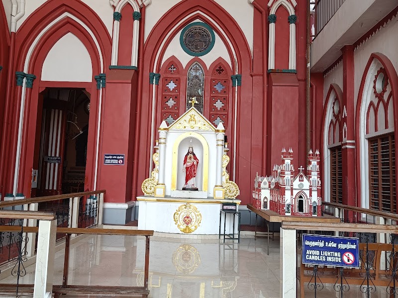Sacred Heart Basilica - Sacred Heart Basilica Door No, 132, South Boulevard, near Railway Station, MG Road Area, Puducherry, 605001, India