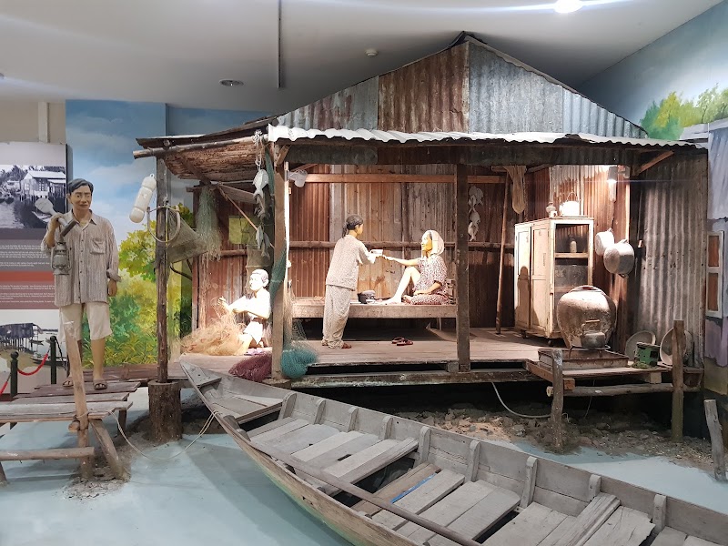 Đà Nẵng Museum - Đà Nẵng Museum 31 Trần Phú, P, Hải Châu, Đà Nẵng 550000, Vietnam