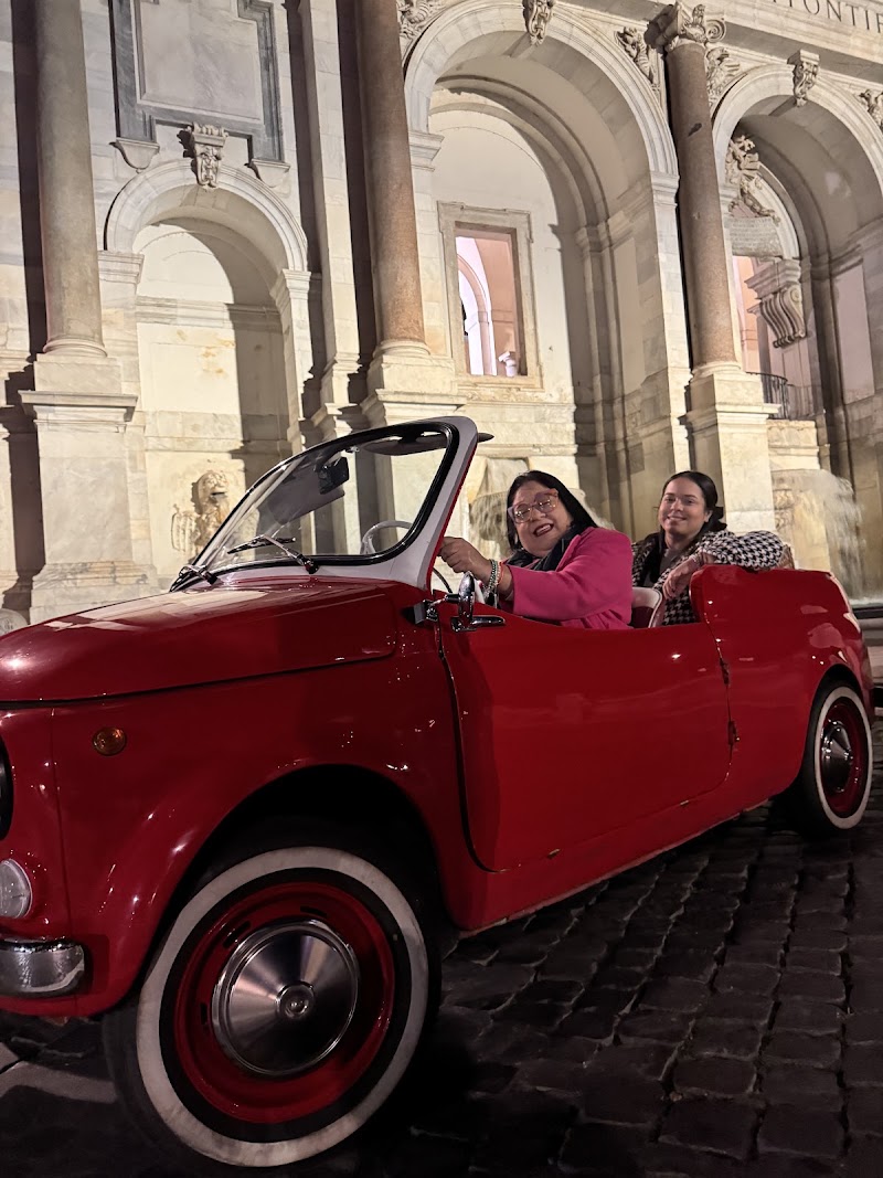 Romaround Tours - Romaround Tours, Via Santamaura, 21, 00192 Roma RM, Italy