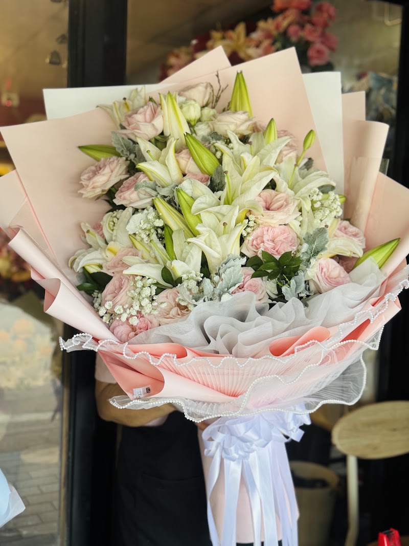KosetFlowers ร้านดอกไม้ - KosetFlowers ร้านดอกไม้ 96/9 Praisanee Rd, Tambon Chang Moi, Amphoe Mueang Chiang Mai, Chang Wat Chiang Mai 50300, Thailand
