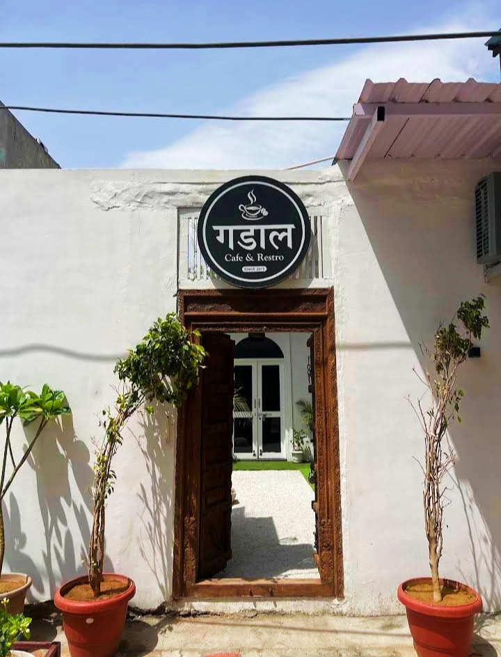 DinSun's Cafe - DinSun's Cafe industrial estate extension, P6A, New Power House Rd, Sector-H, Shastri Nagar, Jodhpur, Rajasthan 342011, India