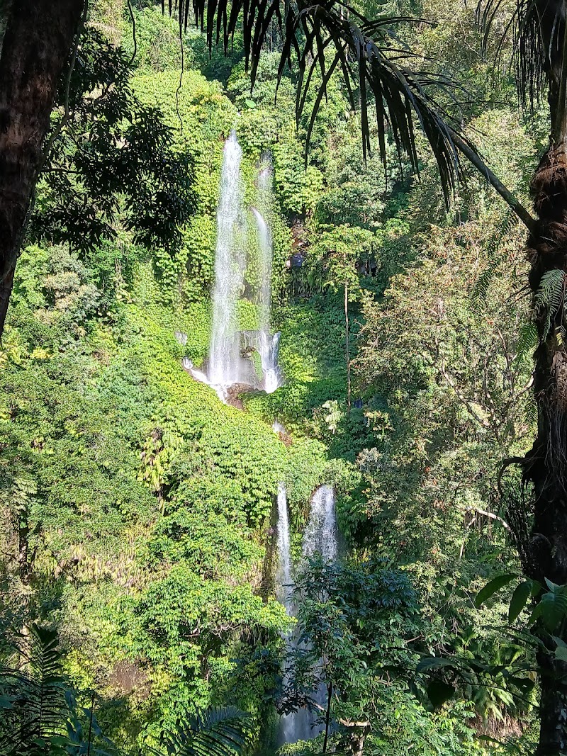 Tiu Kelep Waterfall - Tiu Kelep Waterfall, MCV5+Q7, Bayan, North Lombok Regency, West Nusa Tenggara 83354, Indonesia