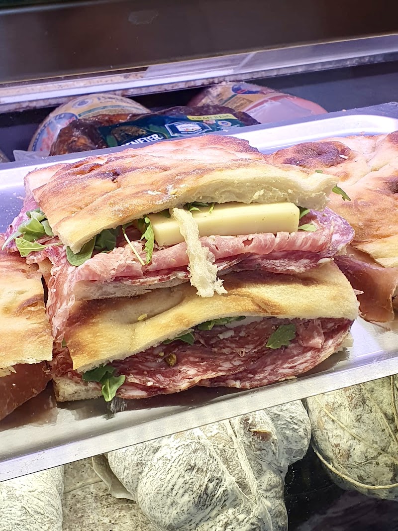 Mizio's Street Food - Mizio's Street Food Via degli Zingari, 54 a, 00184 Roma RM, Italy