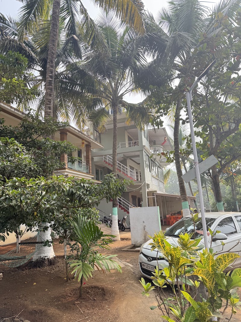 Sahyadri Tourist Home