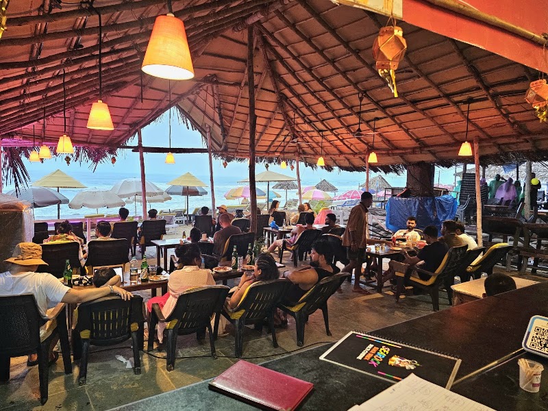 Sea Rock Beach Shack - Multi Cusino
