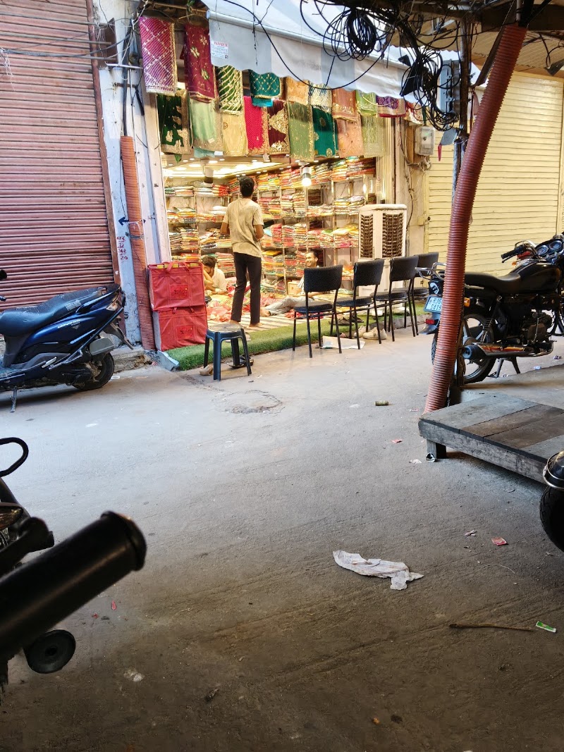 Purohit Ji Ka - Purohit Ji Ka, WRCG+VC3, Tripolia Bazar, Bapu Bazar, Biseswarji, Jaipur, Jaipur Nagar Nigam Area, Rajasthan 302003, India