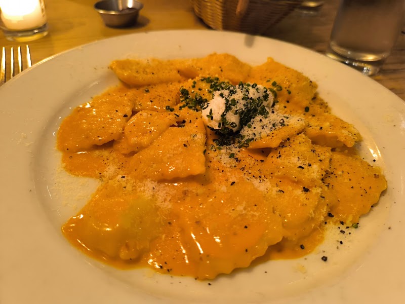 Osteria Laguna - Osteria Laguna 209 E 42nd St, New York, NY 10017, USA