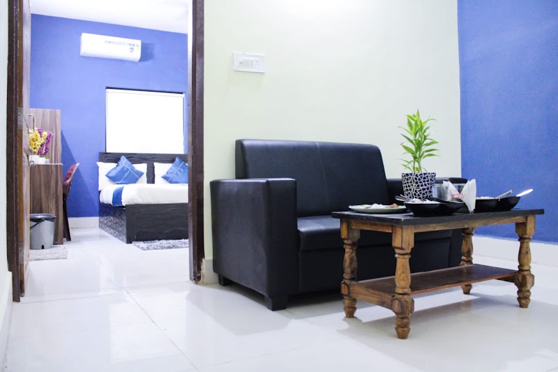 Hotel Lalqila inn - Hotel Lalqila inn Floor, Plot No: 268, Star City, Nandankanan Rd, Patia, Bhubaneswar, Odisha 751024, India